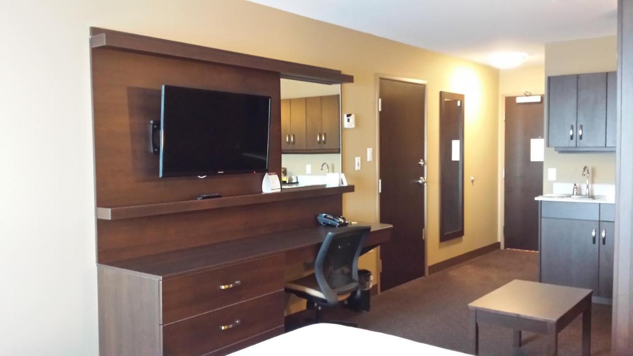 Microtel Inn & Suites By Wyndham Red Deer Kamer foto